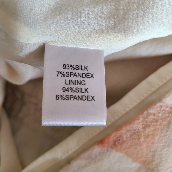 St John Silk Floral Top Blouse Size 6 Ruffle Peplum Lined Sleeveless Luxury - Picture 11 of 11